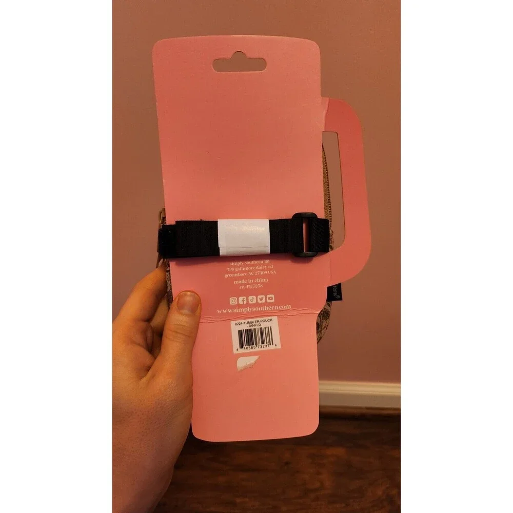 NWT Simply Southern Tumbler Water Floral Bottle Pouch Phone Holder Card Storage